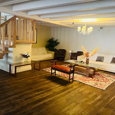 Pensión Maison Bonheur -parking- Piscine -espace De Jeux- Avec 6 Avec Sdb Bourg-en-Bresse