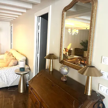 Pensión Maison Bonheur -parking- Piscine -espace De Jeux- Avec 6 Avec Sdb Bourg-en-Bresse