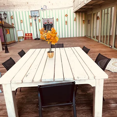 Maison Bonheur -parking- Piscine -espace De Jeux- Avec 6 Avec Sdb Pensión Bourg-en-Bresse